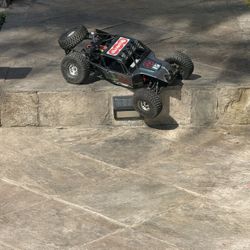 Twin Hammer RC Car 