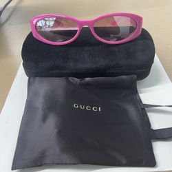 Gucci GG1660S pink sunglasses 
