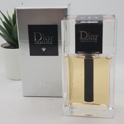 Dior
 
Dior Homme Eau de Toilette

3.4 fl 