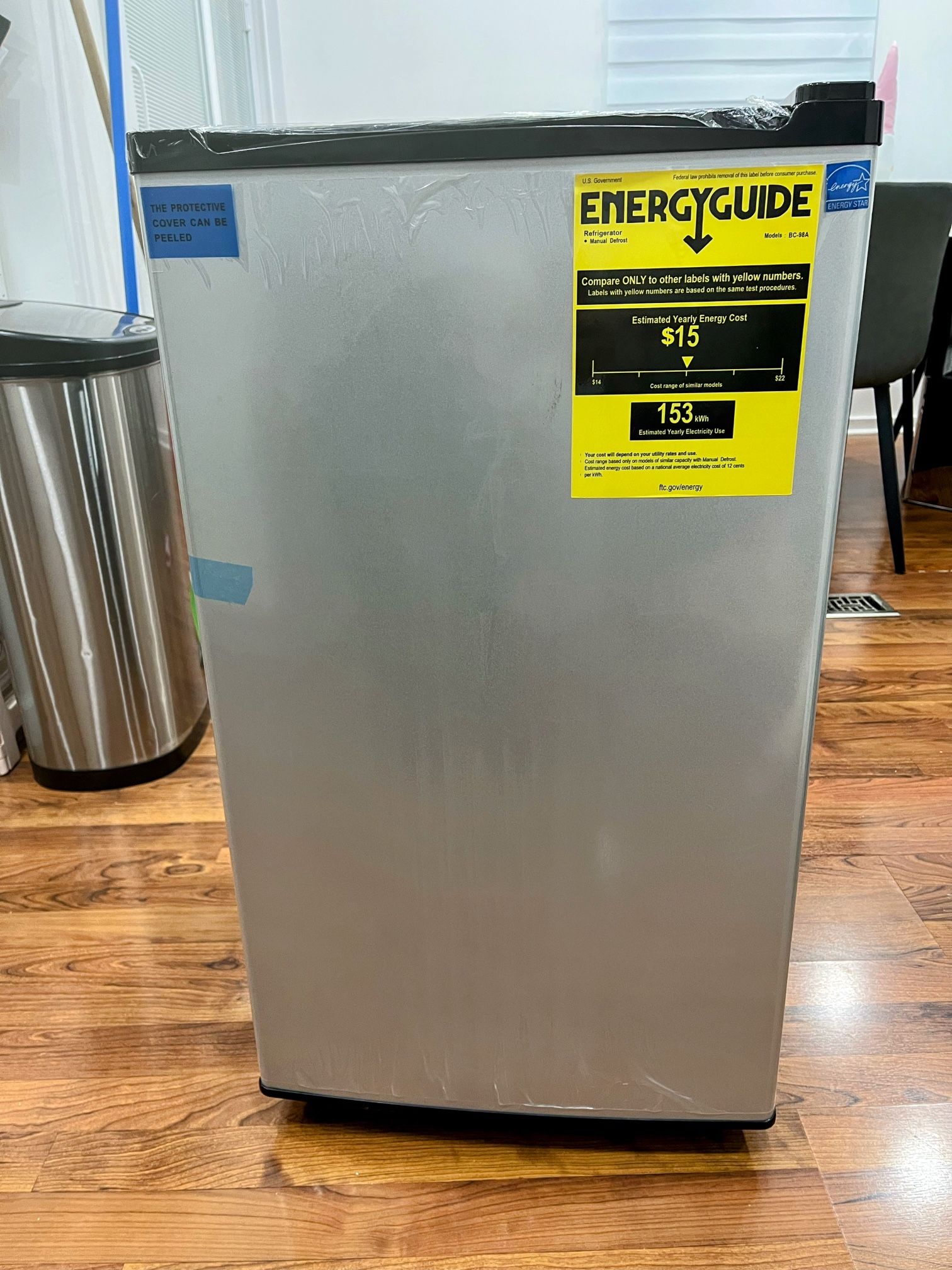 3.2 Cu Mini Fridge