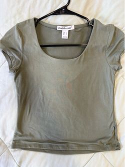 Charlotte Russe Short Sleeve Top
