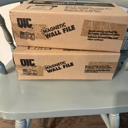 New In Box - Magnetic Wall File