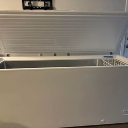 18.5 Cubic Feet Chest Freezer 