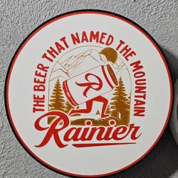 Rainier Red Can Lightbox