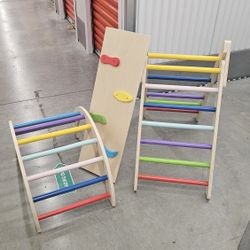 Triangle Set Climbing Toy
