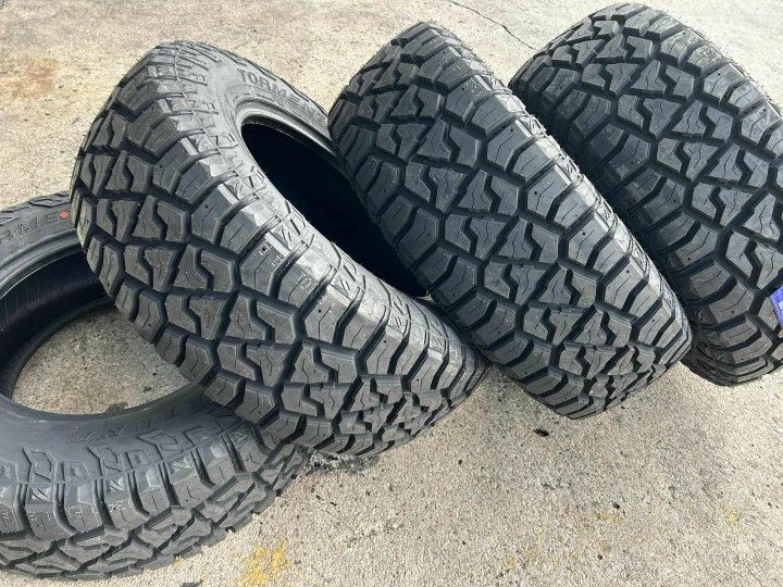 LT 285 65 18 FORTUNE TORMENTA R/T New Tires