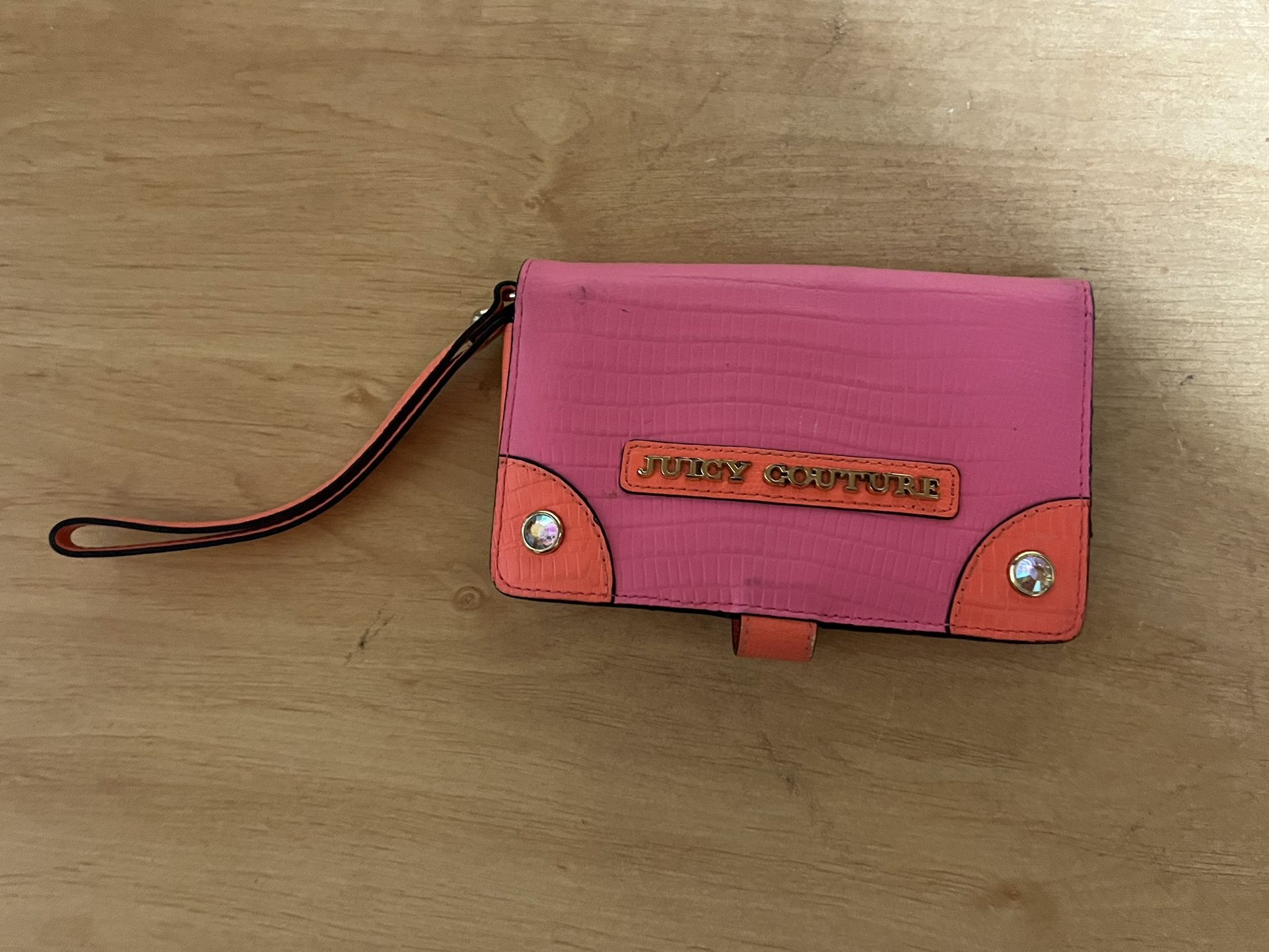 Juicy Couture Wristlet With Small iPhone/IPod Holder