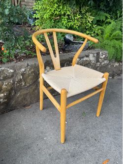 CH24 Wishbone Chair by Hans J Wegner