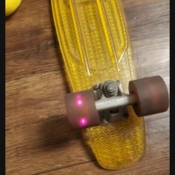 Skateboard With Lightening Wheels 