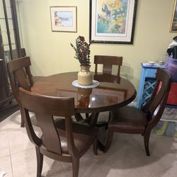 Beautiful Round Wood Table