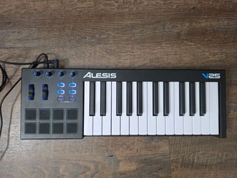 25 Key Midi Keyboard