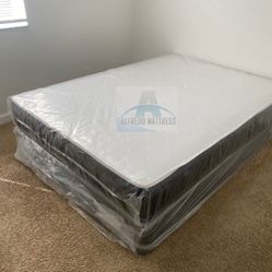 Full mattress with box spring (2pc set - new) 