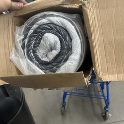 New queen size gel mattress