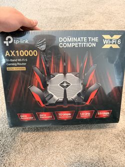GAMING ROUTER TP LINK ( Unopened)