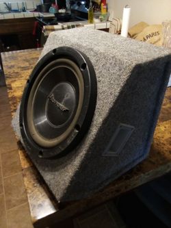 10" pioneer subwoofer in a small compact sealed box