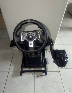 Logitech G920 Racing Wheel Setup + Shifter + Stand – Xbox/PC