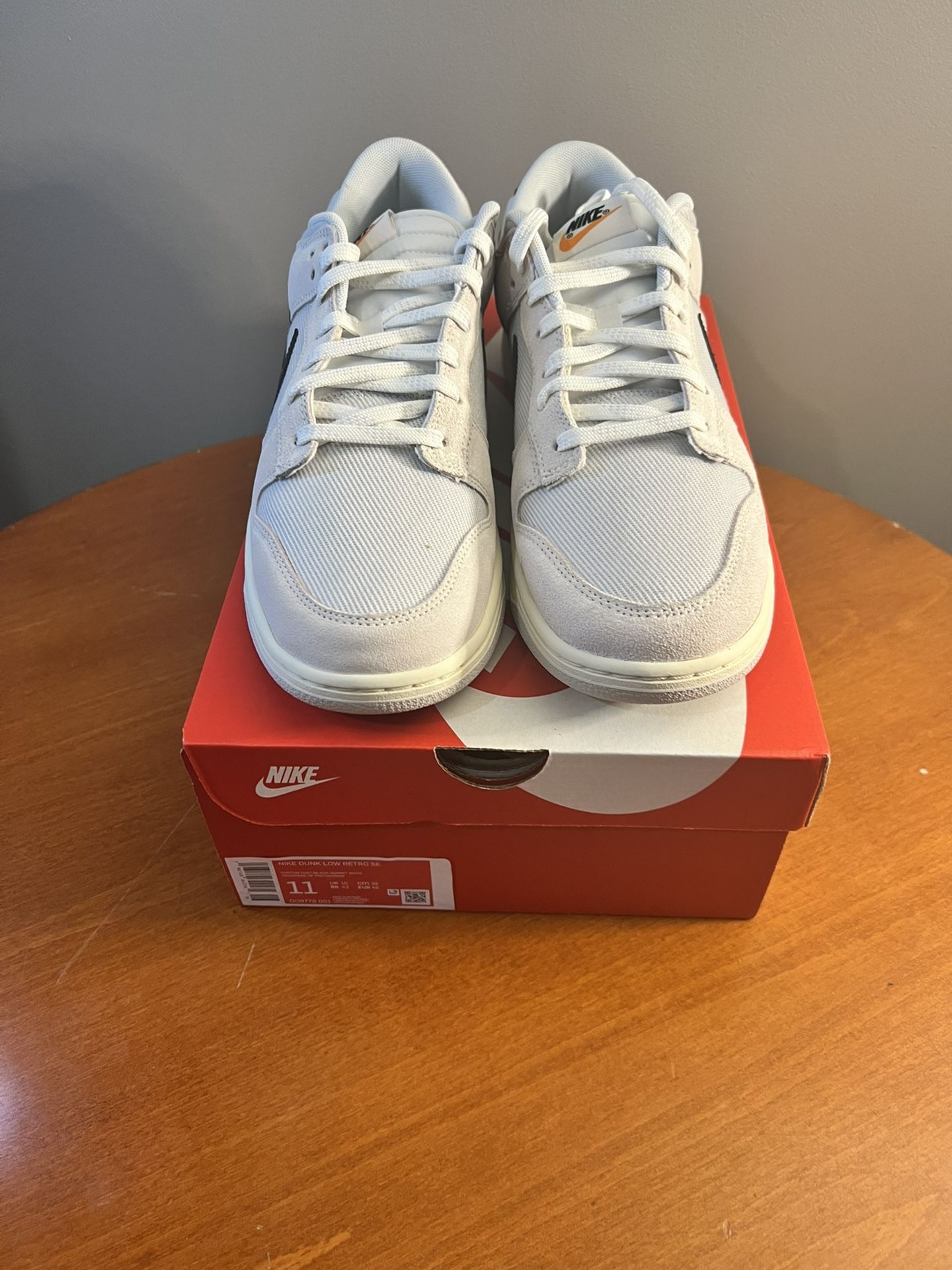 Nike Dunk Low Retro Se “Certified Fresh” Sizes 8 & 11