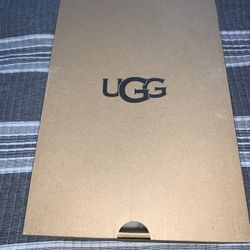 Women’s UGG DIARA boots 