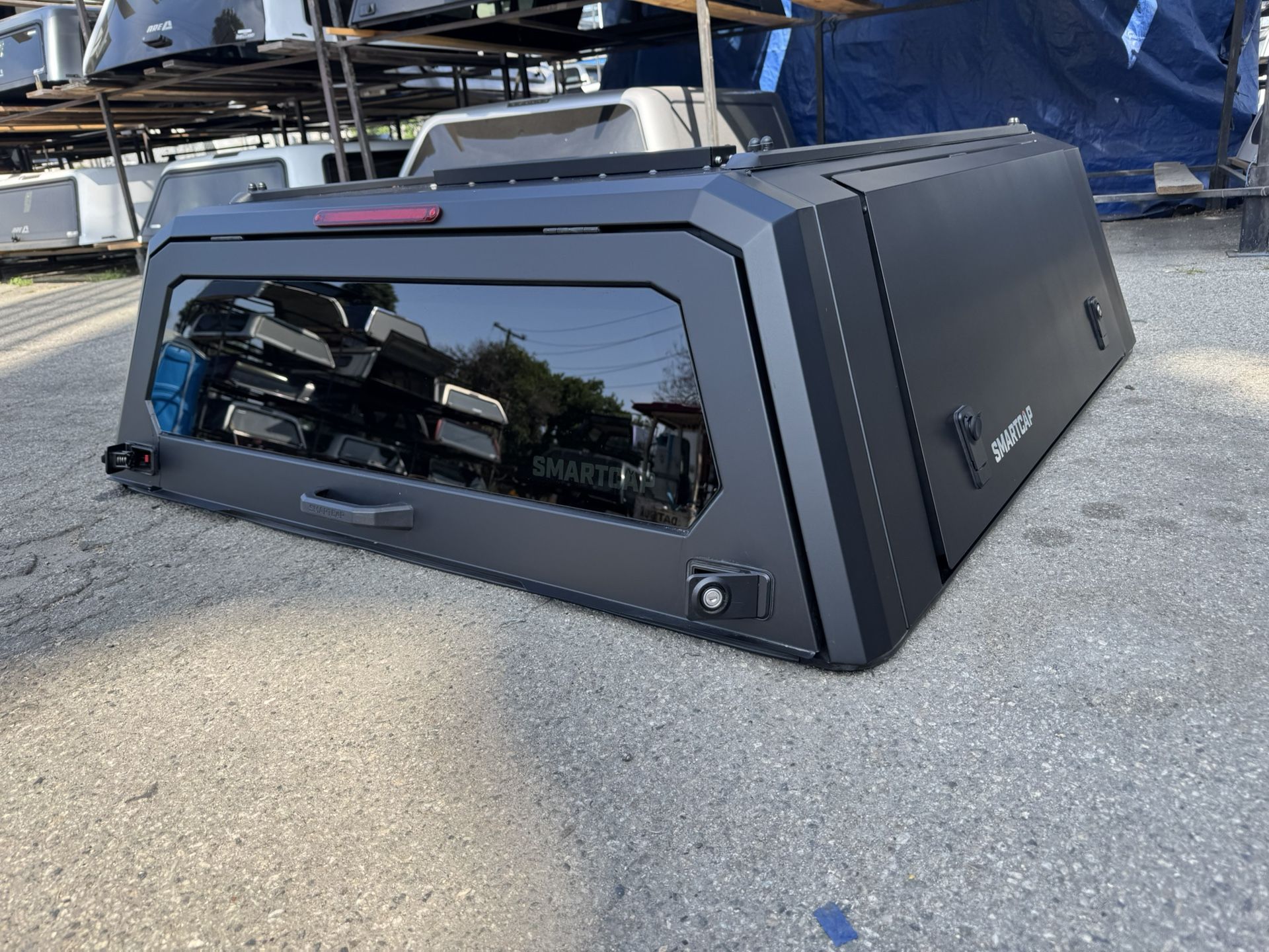 RSI SmartCap Evo Adventure 2024-25 Tacoma 5ft Bed Camper Shell