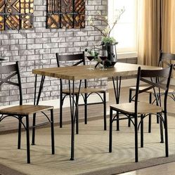 Banbury 7 PC Dining Set