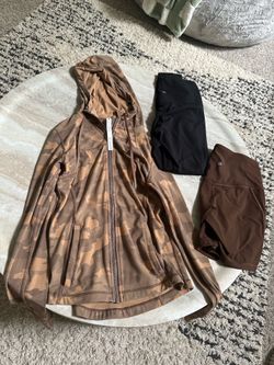 Lululemon bundle *SIZE 8
