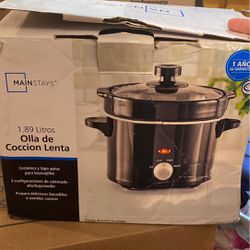 Slow cooker never used