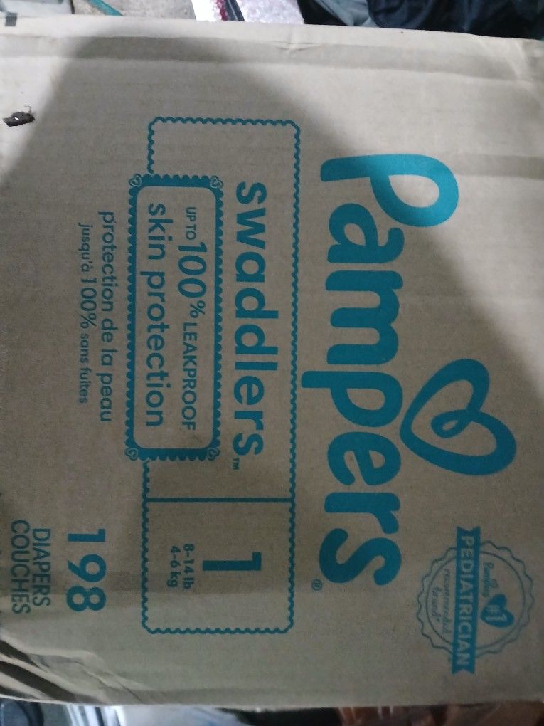 PAMPERS Size 1 Swaddlers 