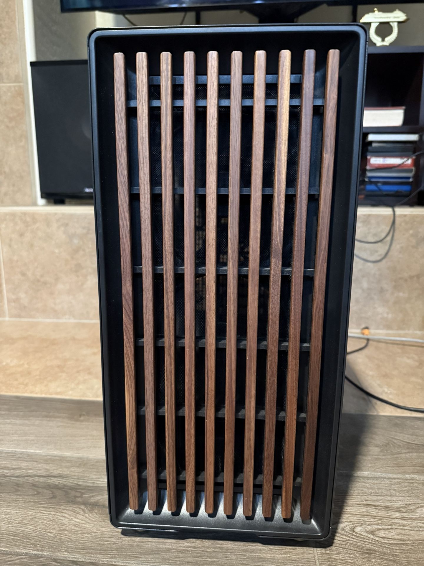 Fractal North Ryzen 7600X 32GB 2TB Win 11