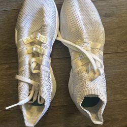 Adidas Size 9 Men $40