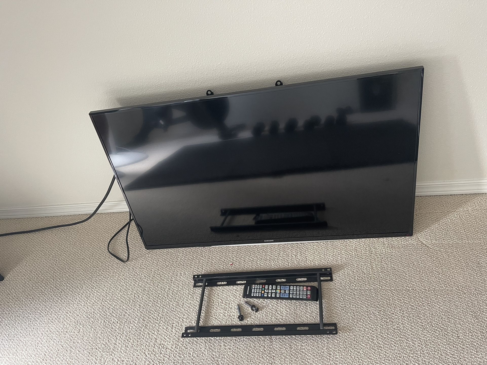 2014 40” Samsung Smart TV