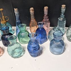 Lot of 15 Assorted Colored Glass Bud Vases & Bottles – Ribbed, Hobnail, Corked

