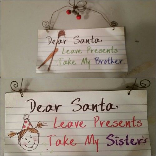 NEW 2 Santa signs for $8