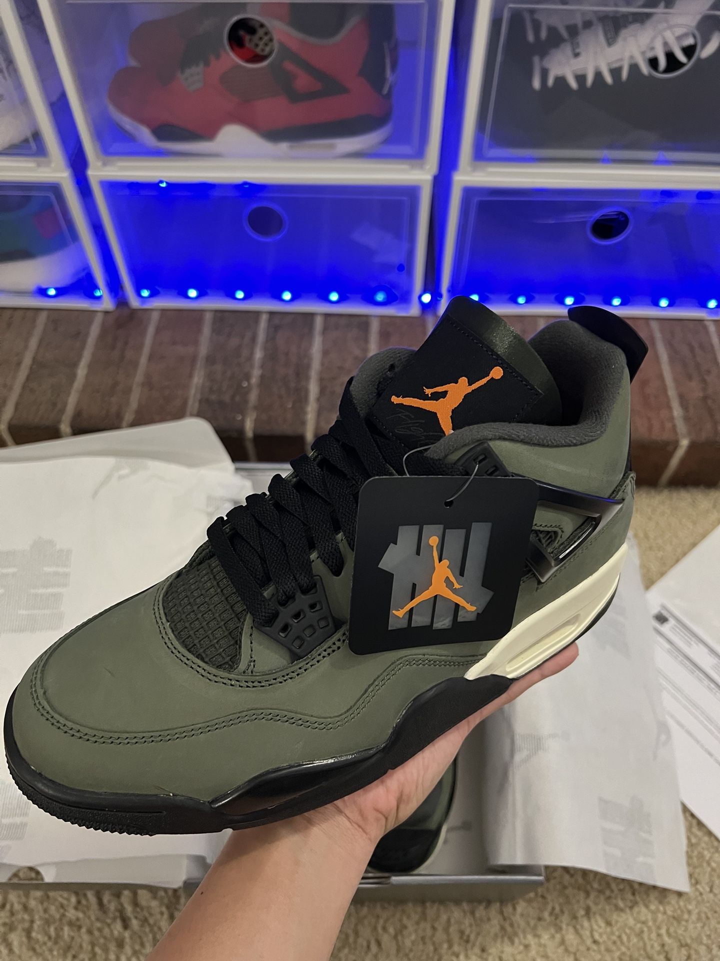 Size 9- Jordan 4 Retro OG SP UNDEFEATED β
