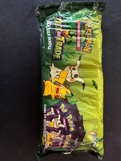 Pokémon Trick or Treat booster bundle