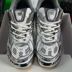 bottega veneta 10.5