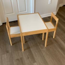 Kid’s table with 2 chairs for little kids