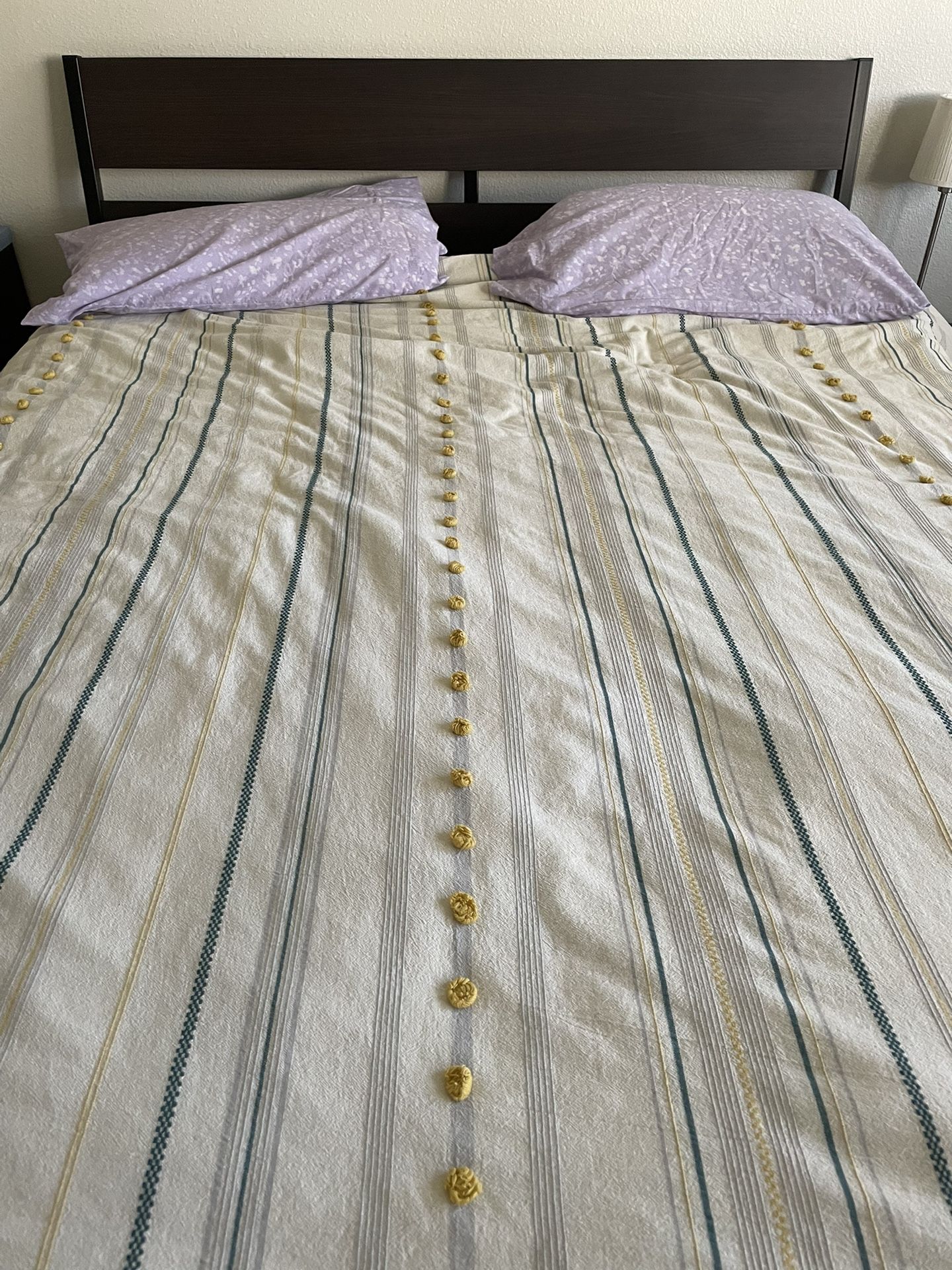 Queen Bed frame With Drawer For Sale