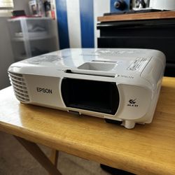 Epson 3LCD Home Cinema Projector 1060
