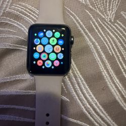 Apple Watch Series 3 42mm