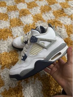 Jordan 4 Midnight Navy