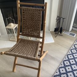 Accent Chair 