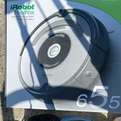 Nearly Brand New Roomba
