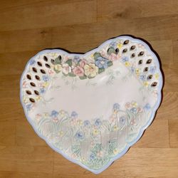 Vintage Heart Dish