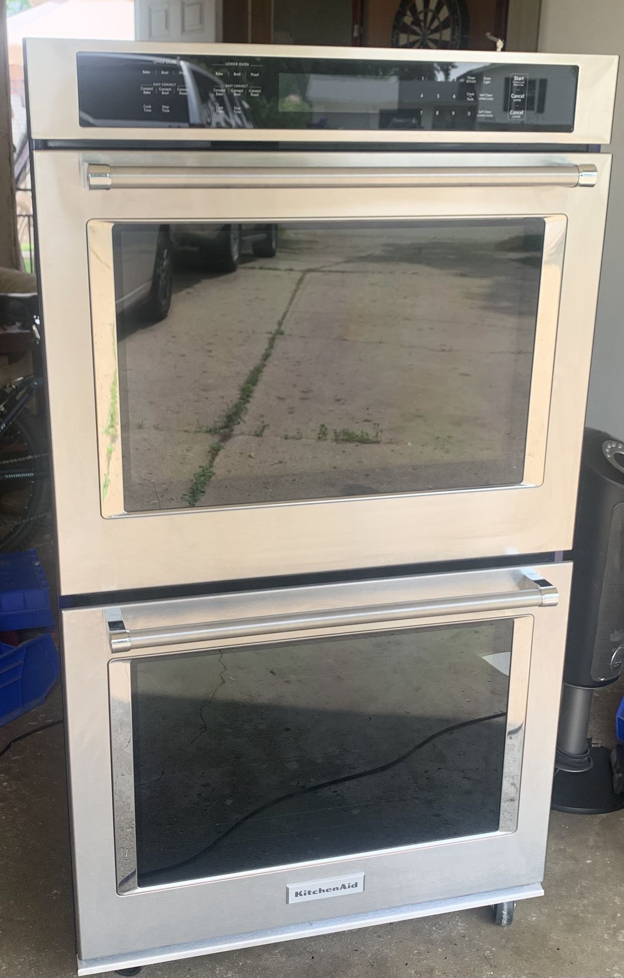 Kitchen aid 30” Double Oven