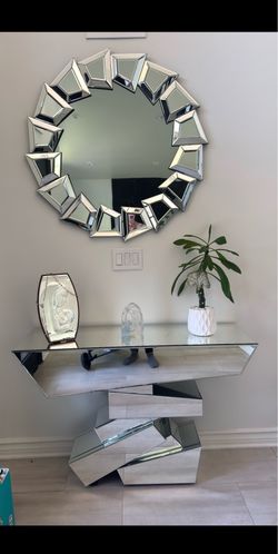 Foyer console table and hanging mirror set