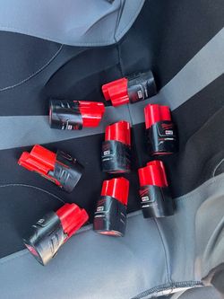 Milwaukee M12 Baterias 2.0ah $25 Each Cada Una Firme Precio