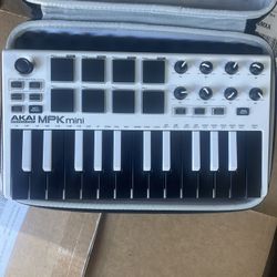 Akai Mpk Mini