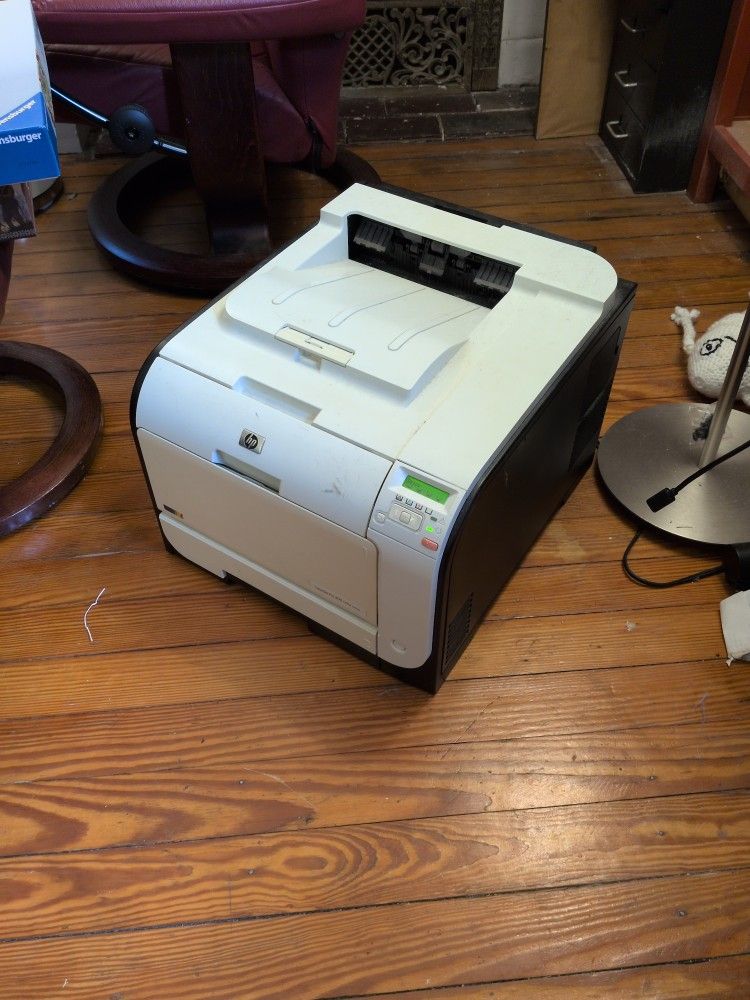 HP Laser Jet Pro 400 Color M451dn