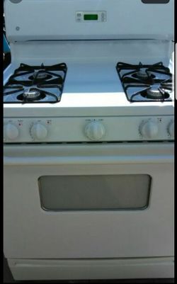 GE Gas Stove