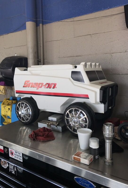 Remote control SnapOn cooler with Bluetooth speakers for Sale in Round